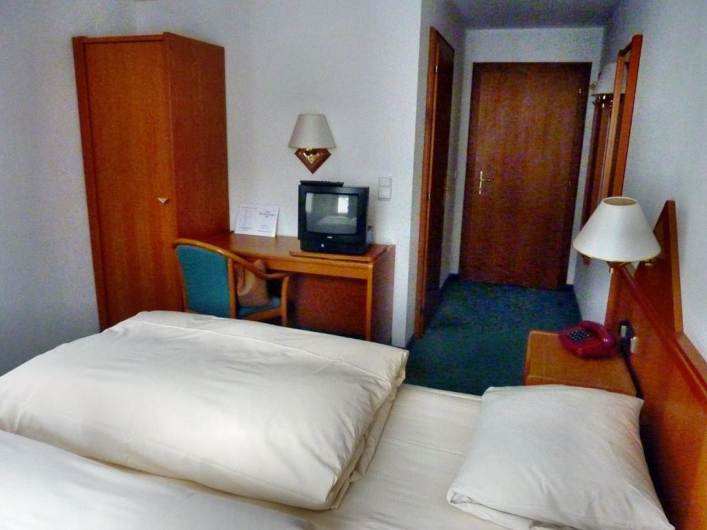 Braunschweiger Hof Hotel Munchberg Room photo
